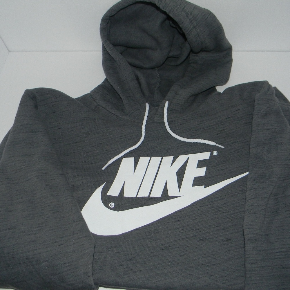 Nike Sweater